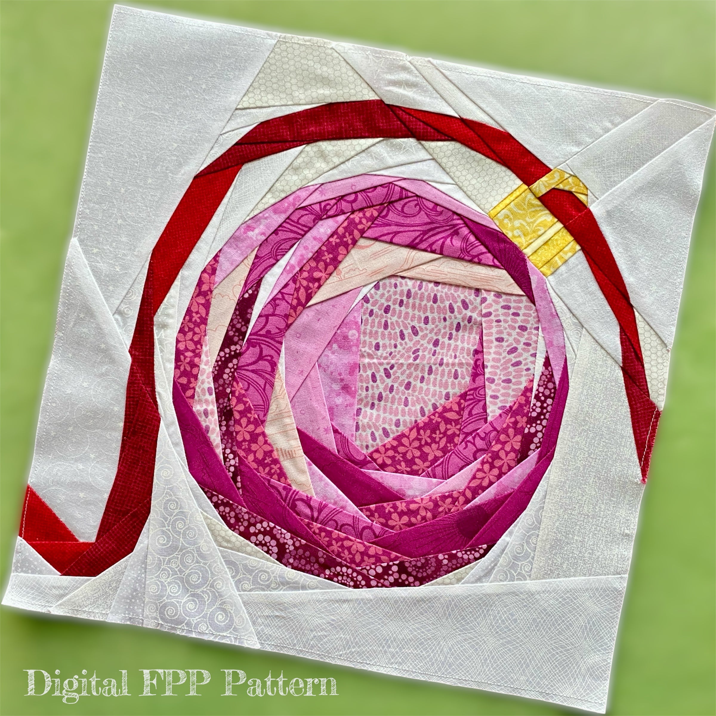 The Pink Bauble FPP Quilt Block Pattern, 12" & 16" Square, Christmas Ornament (PDF Download)