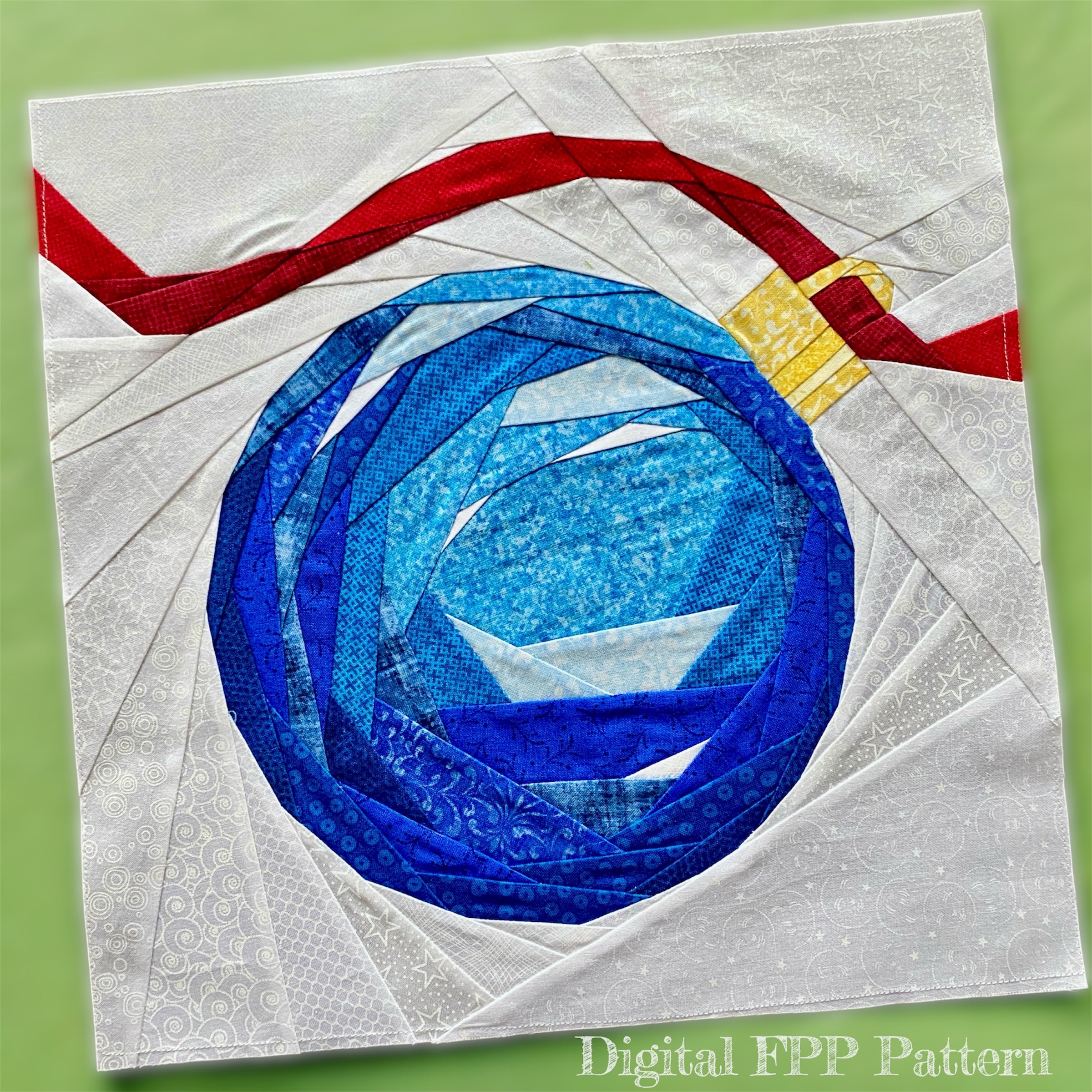 The Blue Bauble FPP Quilt Block Pattern, 12" & 16" Square, Christmas Ornament (PDF Download)